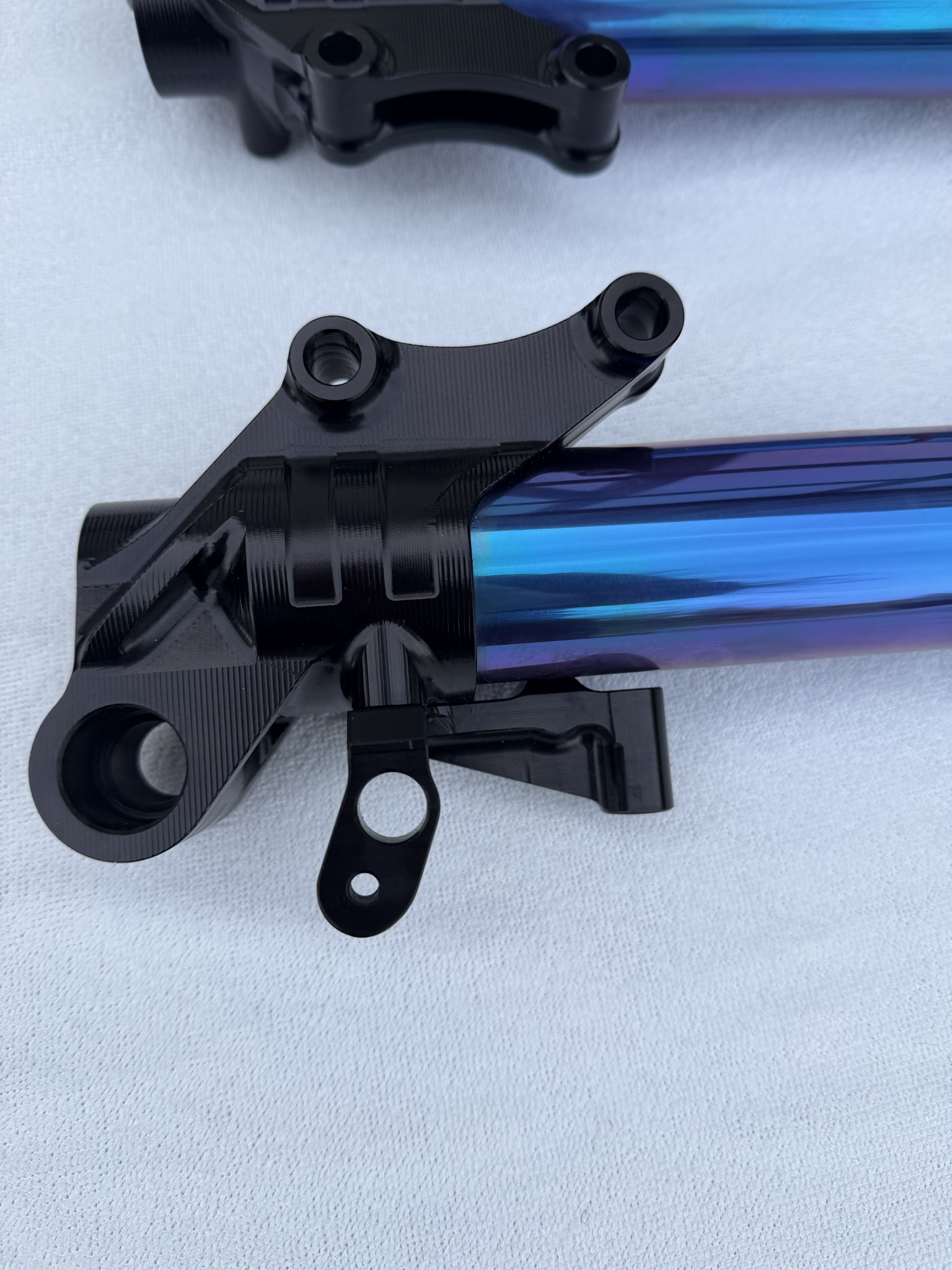 Showa 49 mm Works Closed Cartridge Gabel