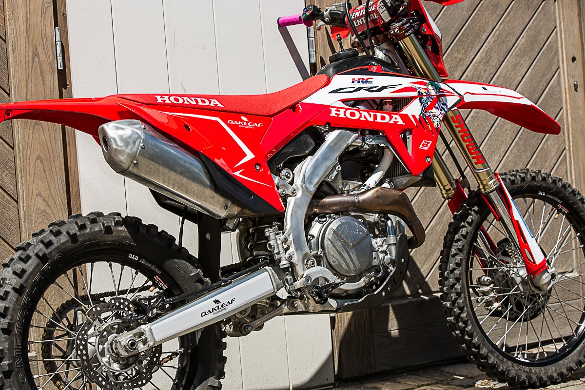 Honda CRF450RX Enduro von hinten
